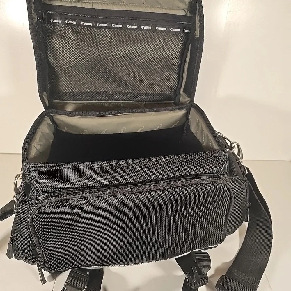 Large Canon 200DG Digital SLR Camera Case Gadget‎ Bag Good Condition